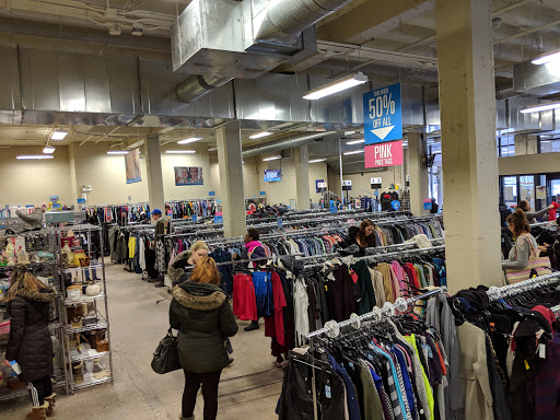 Non-Profit Organization «Goodwill Store & Donation Center», reviews and photos, 1201 W Washington Blvd, Chicago, IL 60607, USA