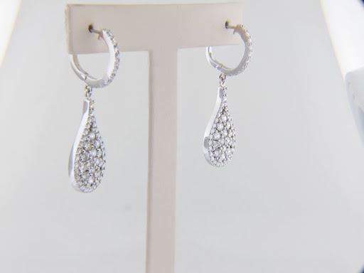 Jewelry Store «Rialto Jewelry», reviews and photos, 8910 Bandera Rd #107, San Antonio, TX 78250, USA