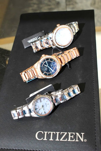 Jewelry Store «Englewood Jewelry & Watch», reviews and photos, 4455 S Broadway #2, Englewood, CO 80113, USA