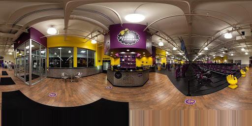 Gym «Planet Fitness», reviews and photos, 1135 E Grand River Ave, Howell, MI 48843, USA