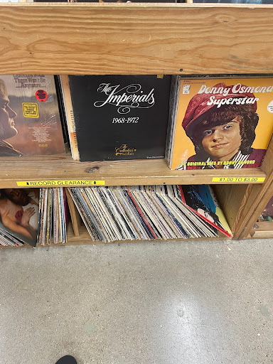 Book Store «Half Price Books», reviews and photos, 2440 Preston Rd, Plano, TX 75093, USA