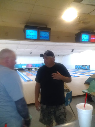 Bowling Alley «Plaza Lanes», reviews and photos, 3150 Ohio Ave, Connersville, IN 47331, USA