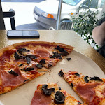 Photo n°1 de l'avis de Tudor.a fait le 14/03/2023 à 20:53 sur le  Pizzeria Lariana à Como