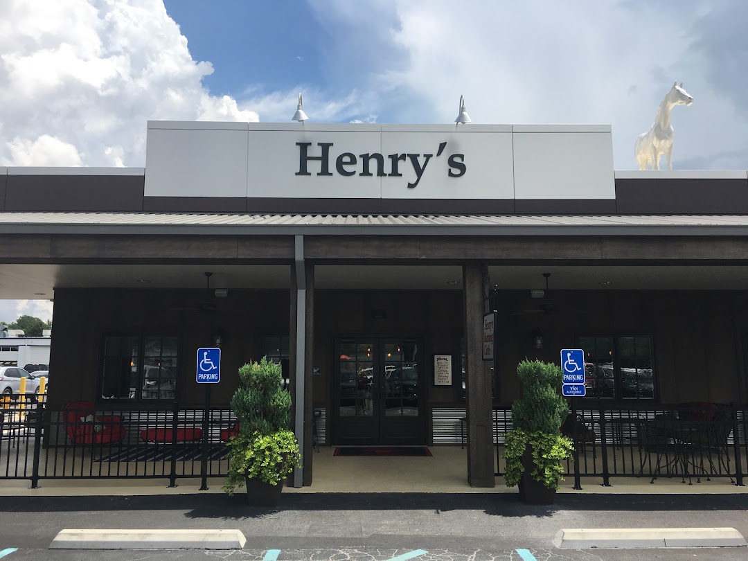 Henrys Mustang Cafe