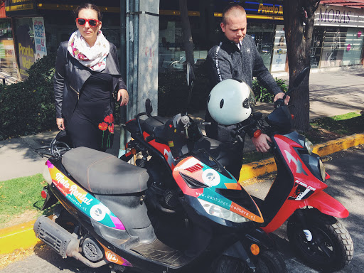 Santiago Scooters - moto rental