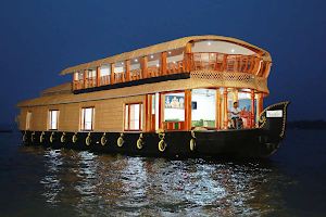 Kumarakom Houseboat Holidays image