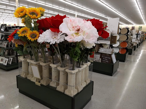 Craft Store «Hobby Lobby», reviews and photos, 6718 Gilmore Rd, Hamilton, OH 45011, USA