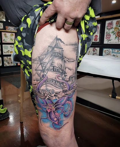 Find tattoo ideas for men stars for your next unique tattoo in Libertyville at Lucky Seven Tattoo