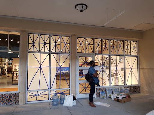 Shopping Mall «Orlando Vineland Premium Outlets», reviews and photos, 8200 Vineland Ave, Orlando, FL 32821, USA