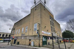Morley Sports Lounge image