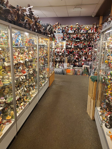 Gift Shop «Shady Maple Gift Shop», reviews and photos, 129 Toddy Dr, East Earl, PA 17519, USA