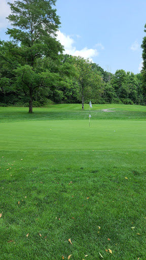 Golf Course «Rolling Acres Golf Course», reviews and photos, 350 Achortown Rd, Beaver Falls, PA 15010, USA