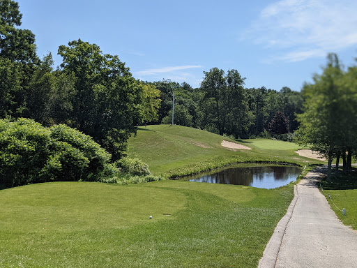 Country Club «Heritage Country Club», reviews and photos, 85 Sampson Rd, Charlton, MA 01507, USA