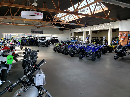 Motorcycle Dealer «Moto United - Beach Cities - Suzuki Polaris Yamaha», reviews and photos, 10401 Alondra Blvd, Bellflower, CA 90706, USA