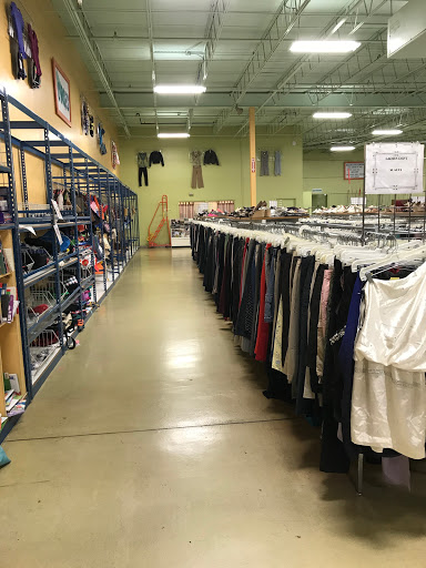Thrift Store «Community Thrift Stores», reviews and photos, 1047 SE Military Dr, San Antonio, TX 78214, USA