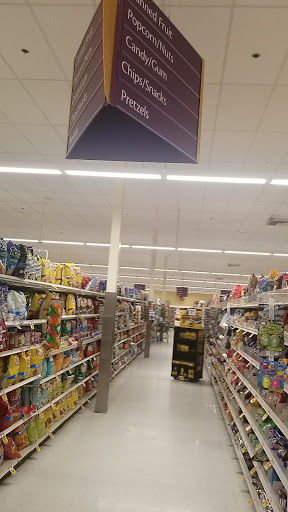 Grocery Store «Stop & Shop», reviews and photos, 898 Bridgeport Ave, Shelton, CT 06484, USA