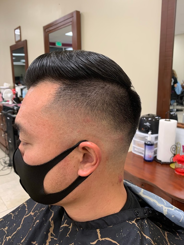 Vintage Barber and Beauty 92530