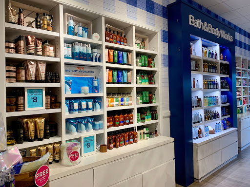 Beauty Supply Store «Bath & Body Works», reviews and photos, 340 Cbl Dr #101, St Augustine, FL 32086, USA