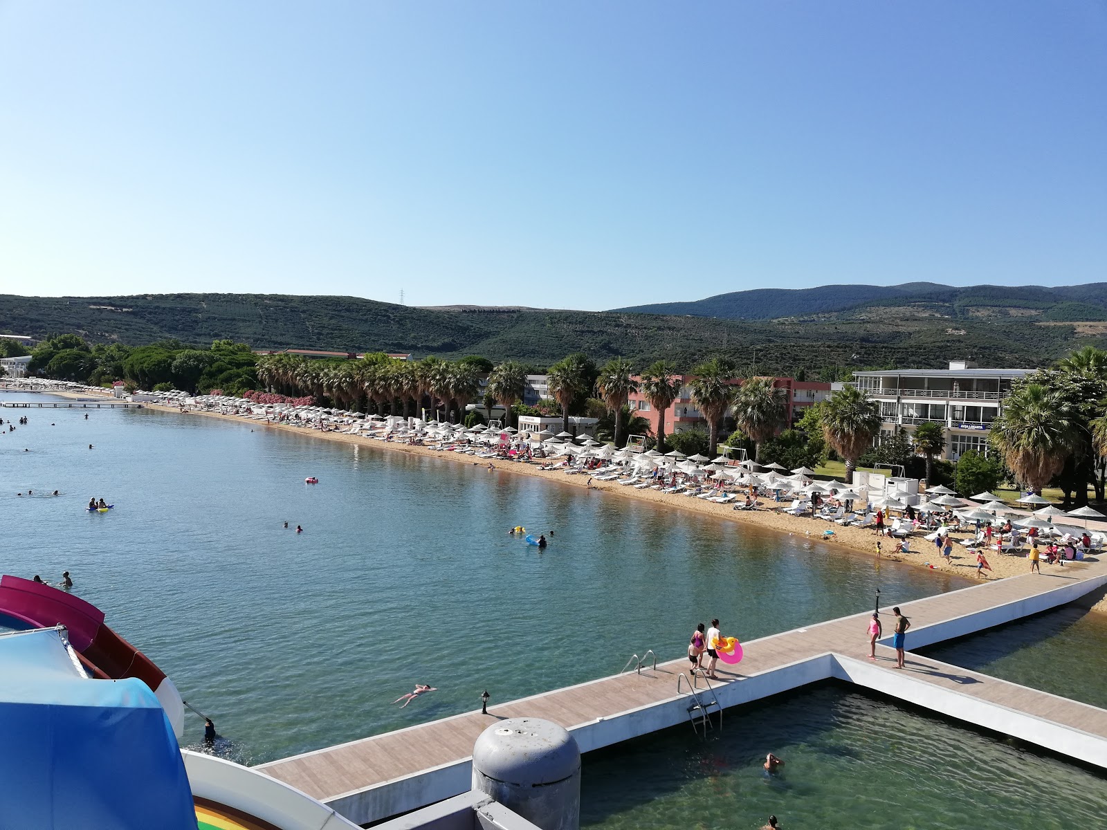 Φωτογραφία του Erdek beach II παροχές περιοχής