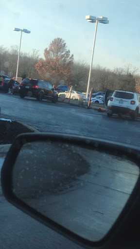 Car Wash «Rio Car Wash - Massaponax», reviews and photos, 10050 Jefferson Davis Hwy, Fredericksburg, VA 22407, USA