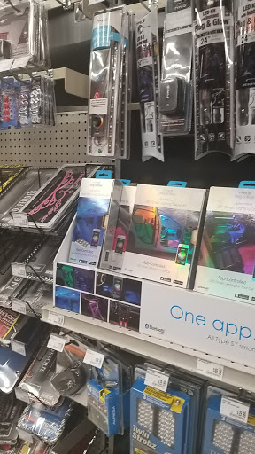 Auto Parts Store «AutoZone», reviews and photos, 1350 Macdonald Ave, Richmond, CA 94801, USA