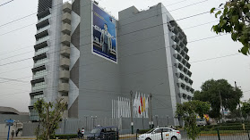 Universidad San Ignacio de Loyola. Edificio Pacífico.