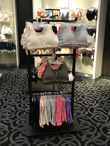 Department Store «Nordstrom», reviews and photos, 4937 Old Orchard Shopping Center, Skokie, IL 60077, USA