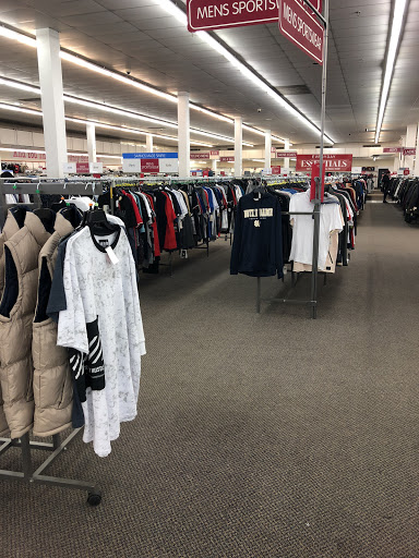 Clothing Store «Burlington Coat Factory», reviews and photos, 9321 Telegraph Rd, Redford Charter Twp, MI 48239, USA