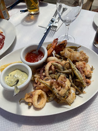 Plats et boissons du Restaurant de poisson Plage des Salins à Saint-Tropez - n°2