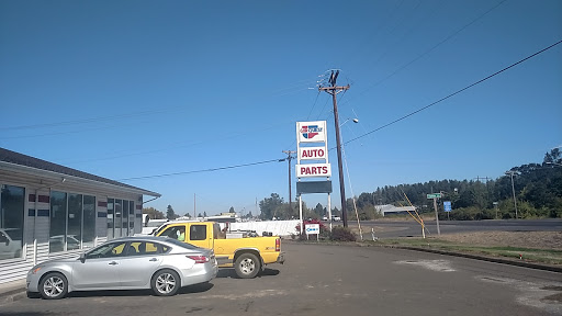 Auto Parts Store «Carquest Auto Parts», reviews and photos, 323 Hatton Ln, Junction City, OR 97448, USA
