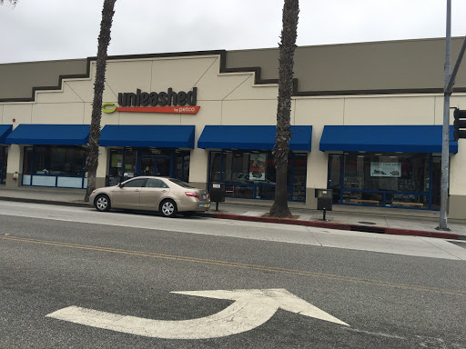 Pet Supply Store «Unleashed by Petco», reviews and photos, 1402 Wilshire Blvd, Santa Monica, CA 90403, USA