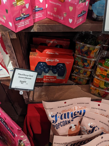 Grocery Store «Fresh Market», reviews and photos, 1408 East Blvd, Charlotte, NC 28203, USA