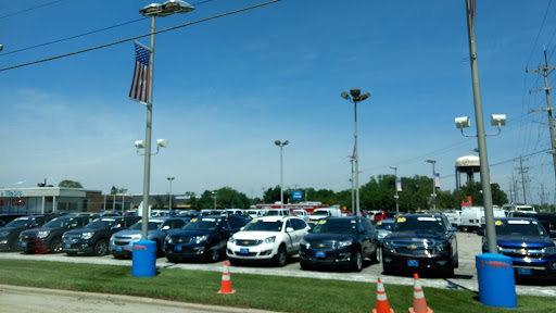 Shopping Mall «Lynn Plaza Shopping Center», reviews and photos, 520-600 W Dundee Rd, Wheeling, IL 60090, USA