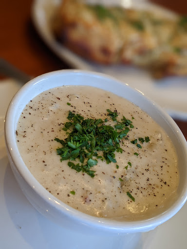 Seafood Restaurant «Fish Market Restaurant», reviews and photos, 750 N Harbor Dr, San Diego, CA 92101, USA