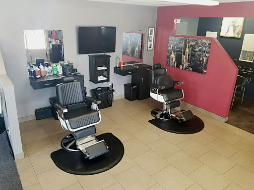 Barber Shop «Vintage Mod Barber and Shave Parlor», reviews and photos, 545 Corey Ave, St Pete Beach, FL 33706, USA