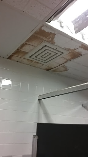 Grocery Store «Apples», reviews and photos, 400 Sheffield Center, Lorain, OH 44055, USA