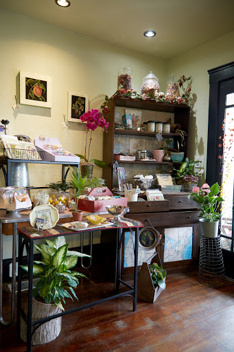 Florist «Donnelly Floral and Event Design», reviews and photos, 111 Sacramento St, Rio Vista, CA 94571, USA