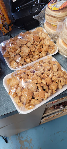 Mexican Grocery Store «Las Penas Mexican Grocery & Restaurant», reviews and photos, 215 Byers Rd, Miamisburg, OH 45342, USA