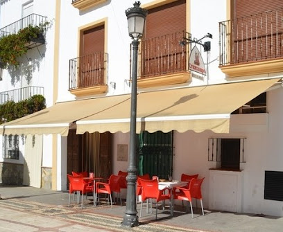 Restaurante El Perol - Pl. Andalucia, 24, 29440 Igualeja, Málaga, Spain