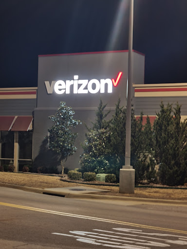 Cell Phone Store «Verizon», reviews and photos, 7723 Rogers Ave, Fort Smith, AR 72903, USA