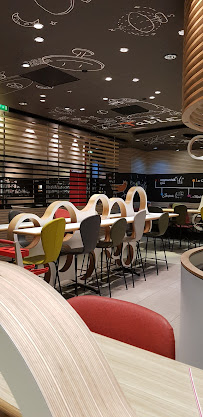 Atmosphère du Restauration rapide McDonald's Vélizy 2 à Vélizy-Villacoublay - n°17