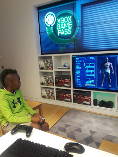 Electronics Store «Microsoft», reviews and photos, 10250 California Route 2 #1045, Los Angeles, CA 90067, USA