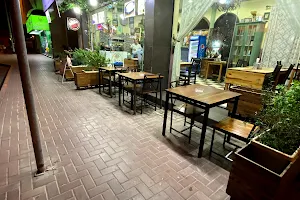 Bab Sharqi Restaurant مطعم باب شرقي image