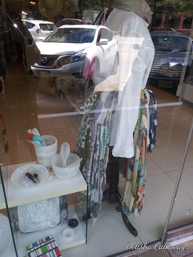 Shopping Mall «The Shops of Highland Park», reviews and photos, 4212 Oak Lawn Ave, Dallas, TX 75219, USA