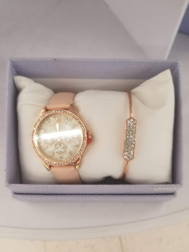 Shopping Mall «Los Altos Gateway», reviews and photos, 2840 N Bellflower Blvd, Long Beach, CA 90815, USA