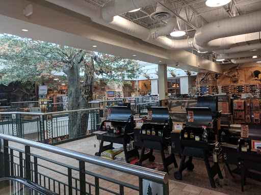 Sporting Goods Store «SCHEELS», reviews and photos, 1850 Adams St, Mankato, MN 56001, USA