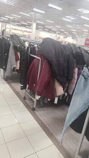 Clothing Store «Burlington Coat Factory», reviews and photos, 2920 SW Military Dr A, San Antonio, TX 78224, USA