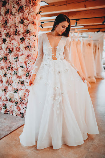 Svatební šaty ELODY – showroom