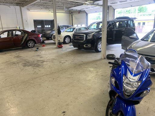 NuView Auto Salon en Cincinnati
