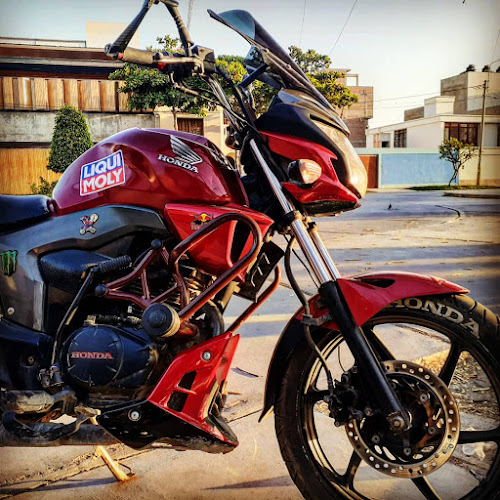 Opiniones de MOTO STORE RACING en Chiclayo - Tienda de motocicletas